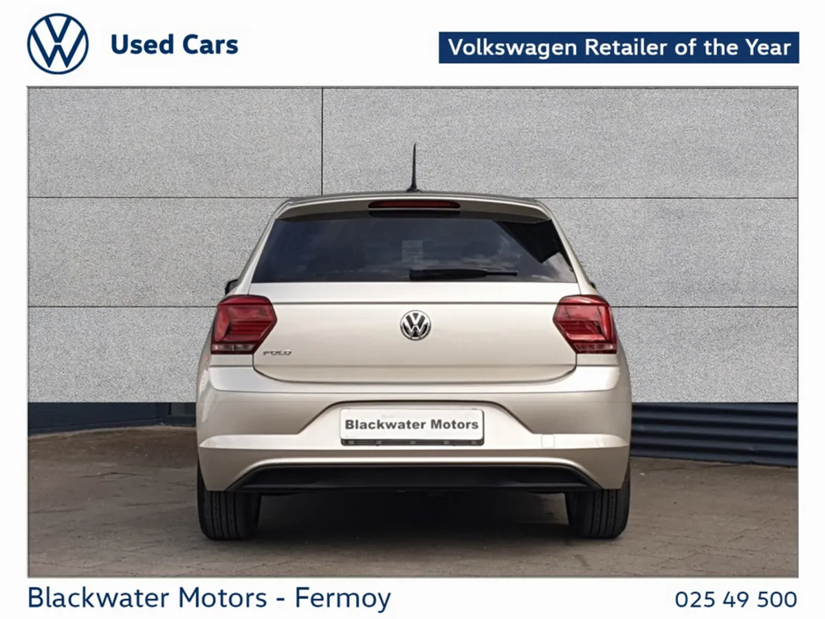 Volkswagen Polo Hatchback, Petrol, 2018, Silver