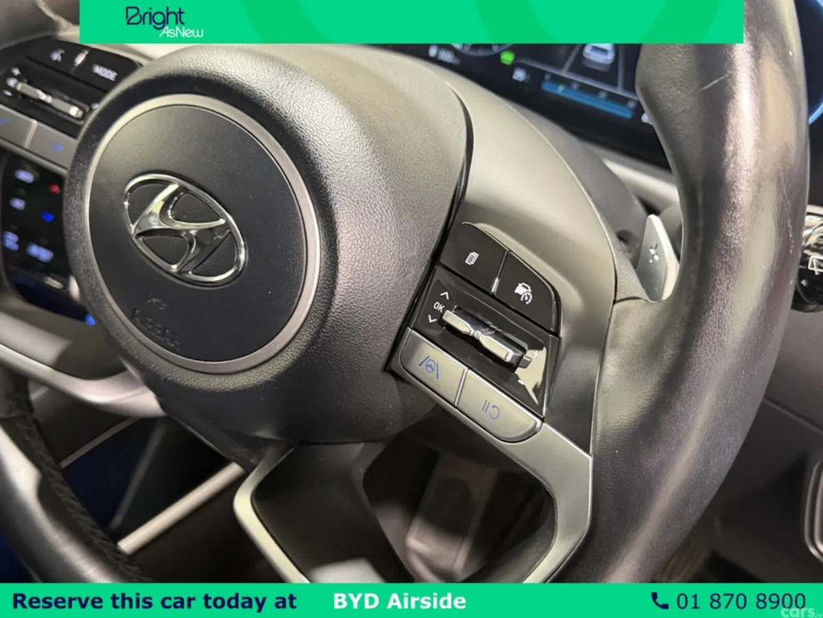 Hyundai Tucson MPV, Petrol Hybrid, 2022, Red