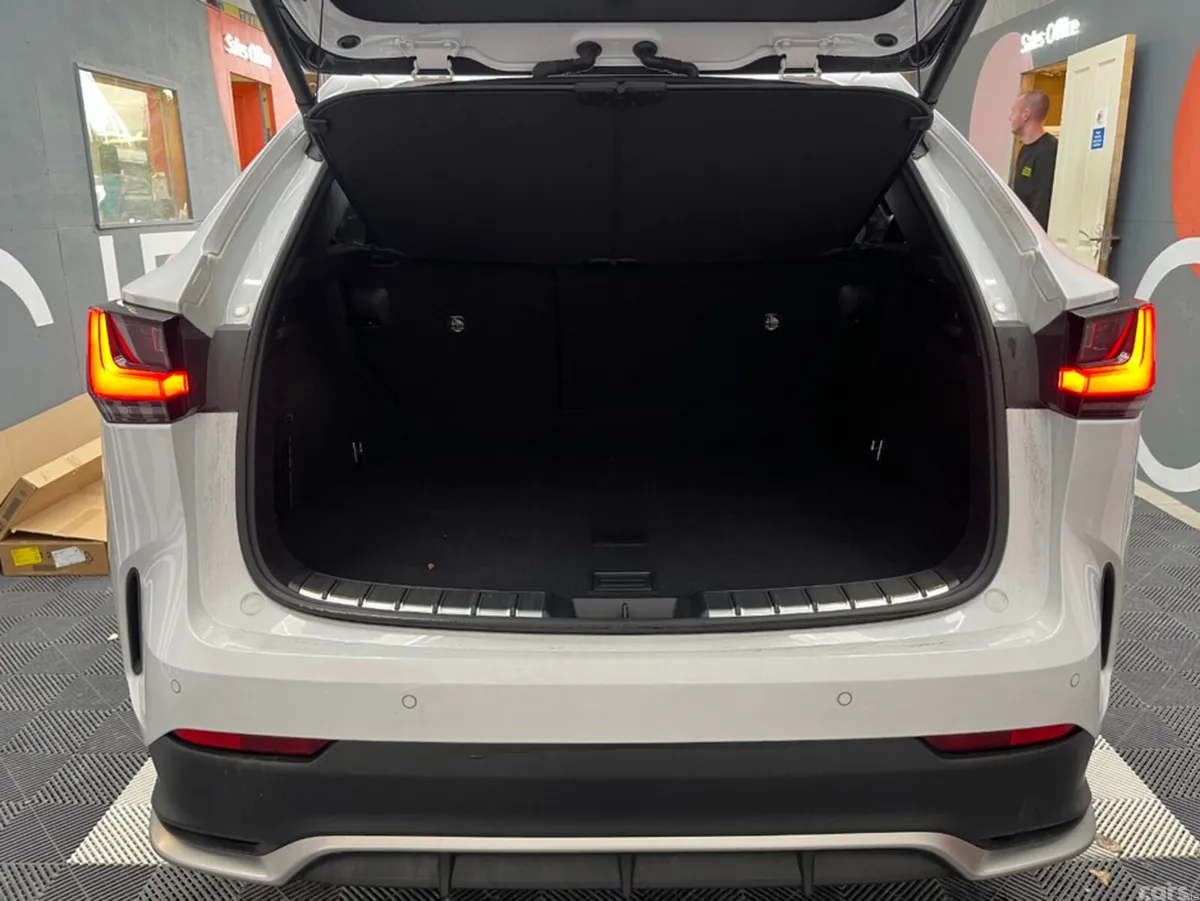 Lexus NX SUV, Petrol Hybrid, 2023, White