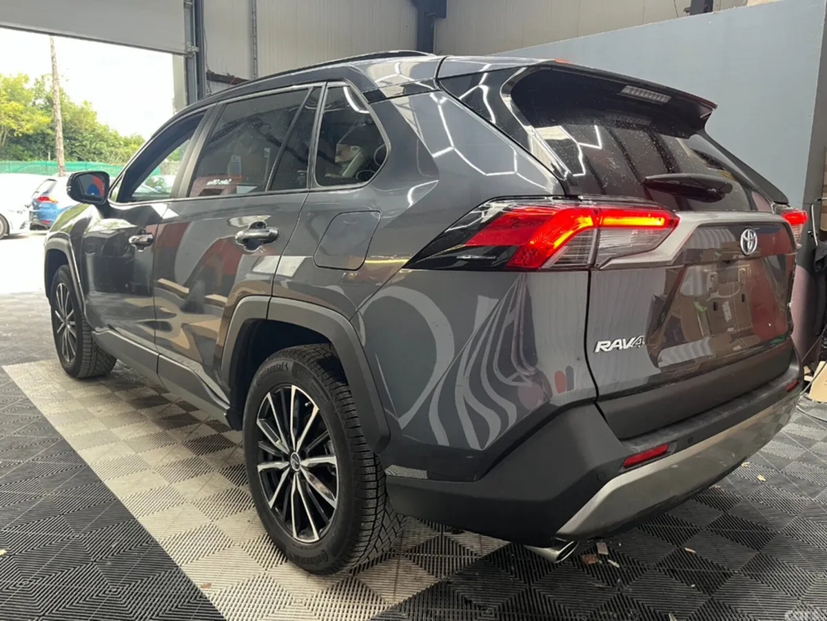 Toyota RAV4 SUV, Petrol Hybrid, 2024, Grey