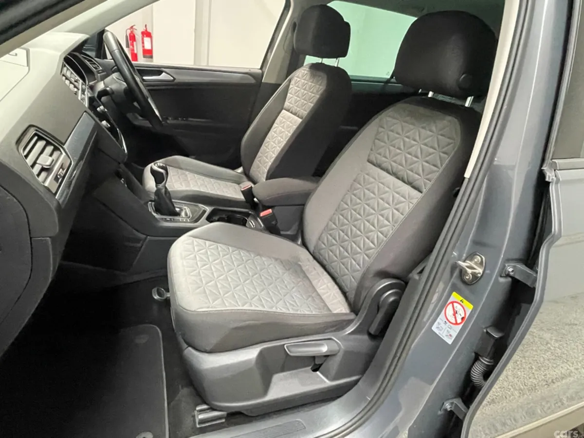 Volkswagen Tiguan SUV, Diesel, 2021, Grey