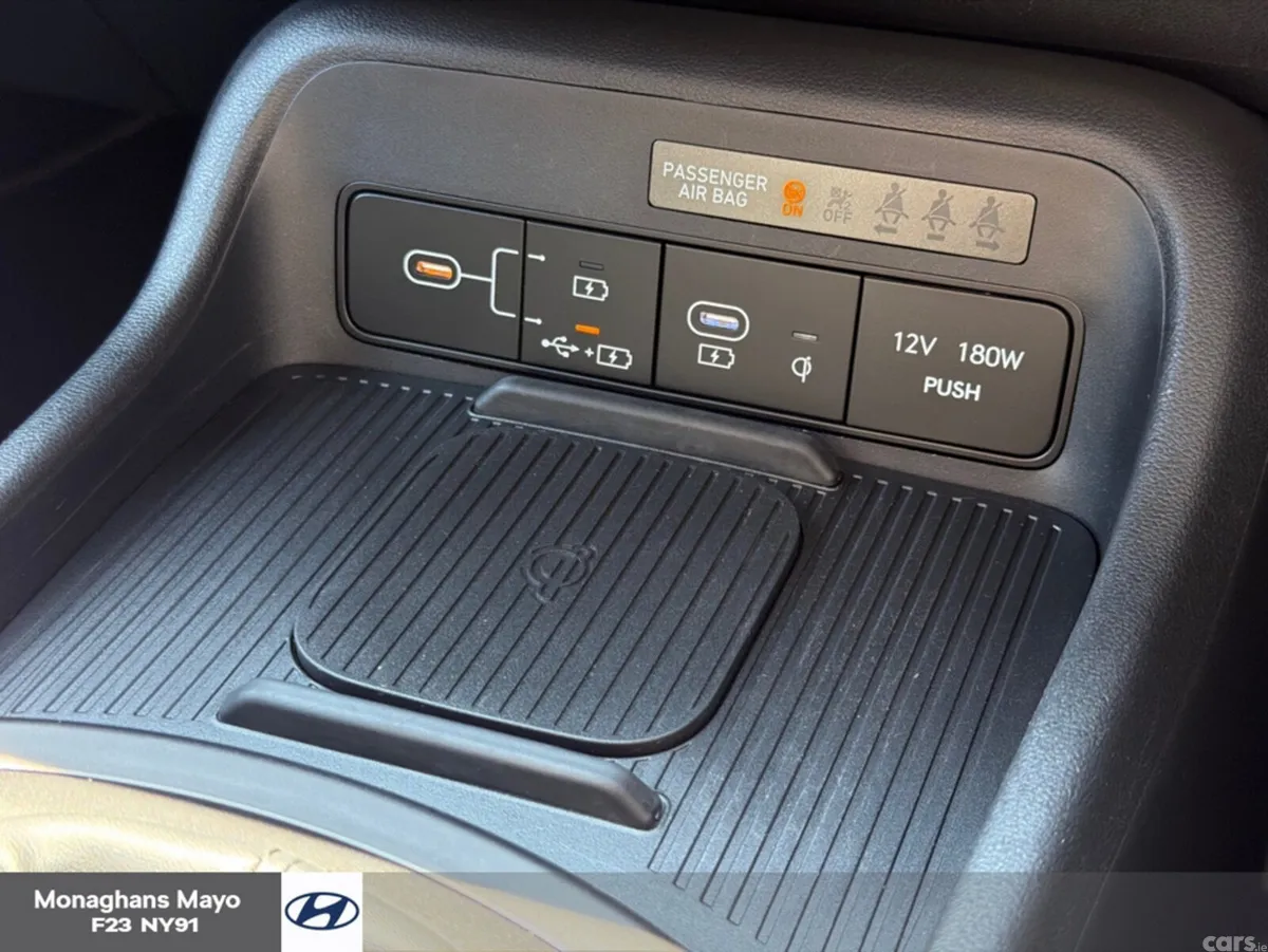 Hyundai KONA MPV, Petrol, 2024, Grey