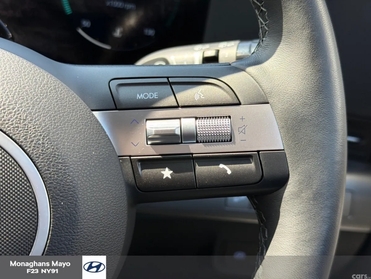 Hyundai KONA MPV, Petrol, 2024, Grey