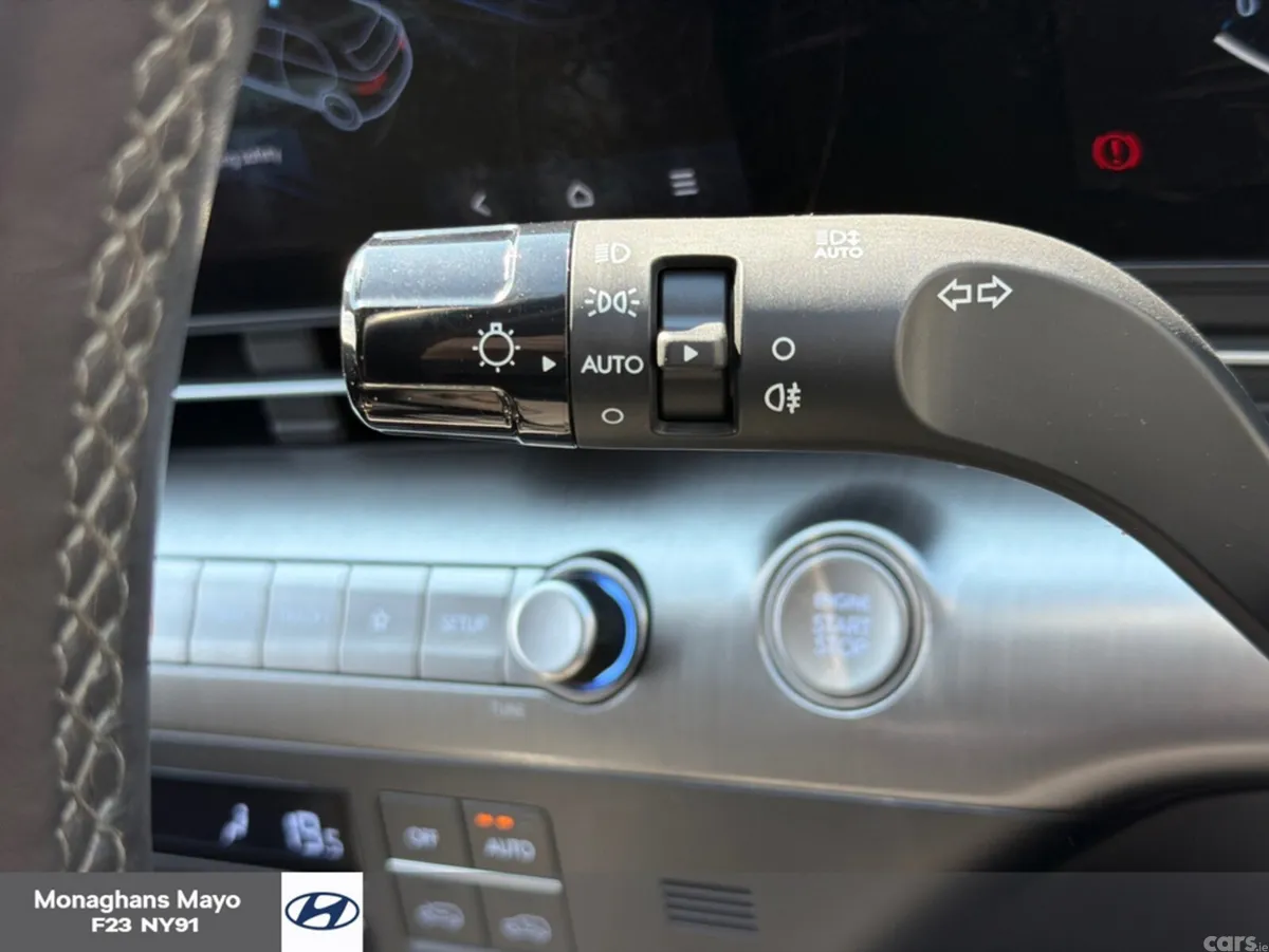 Hyundai KONA MPV, Petrol, 2024, Grey