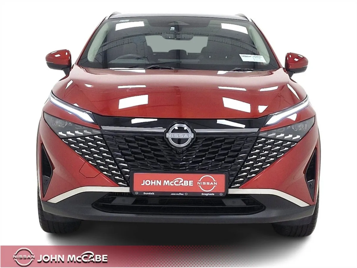 Nissan Qashqai MPV, Petrol Hybrid, 2025, Red