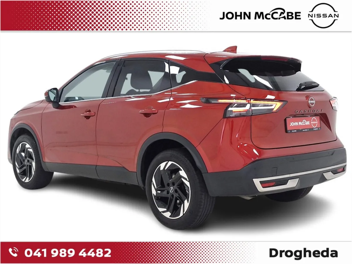Nissan Qashqai MPV, Petrol Hybrid, 2025, Red