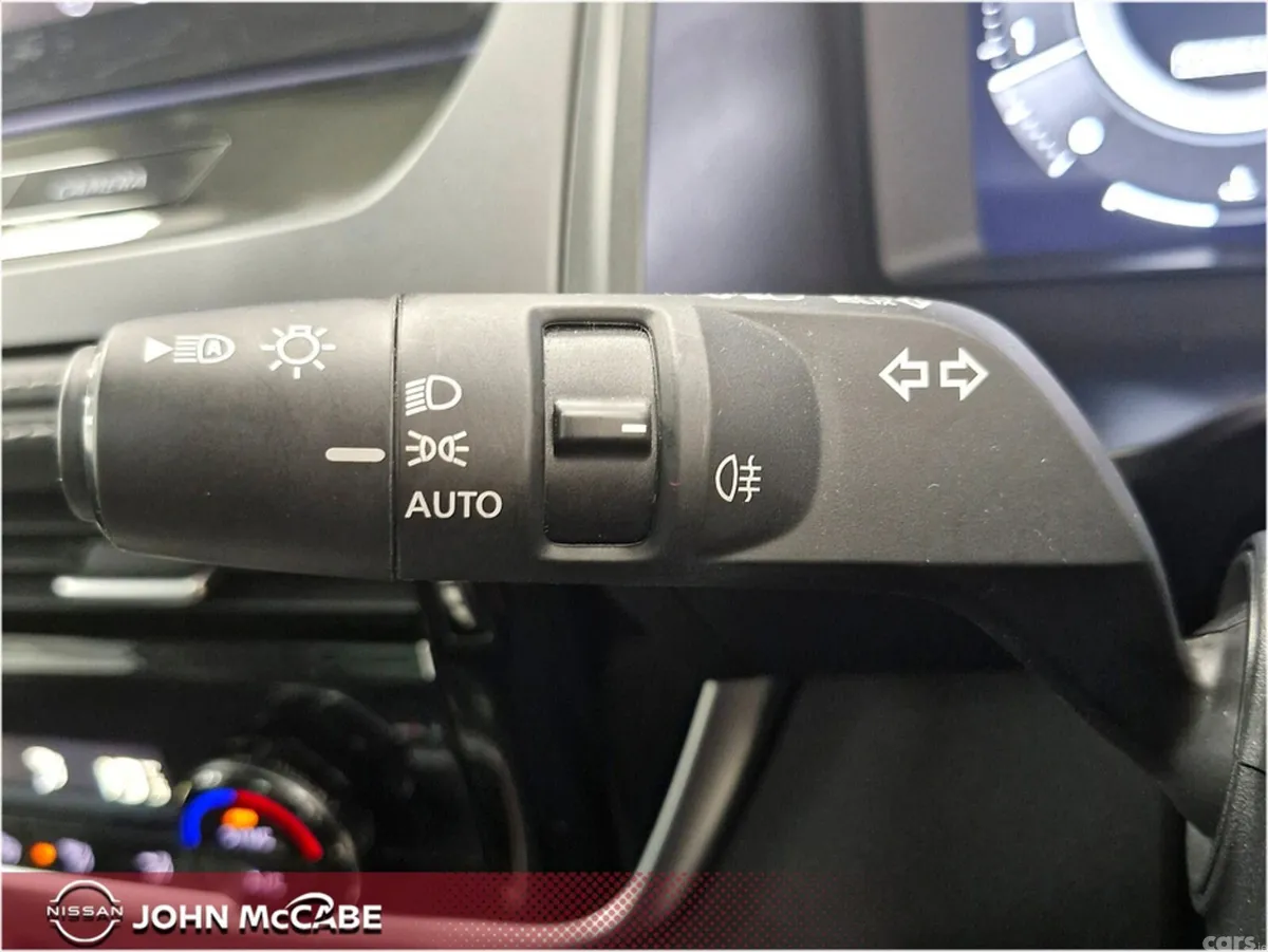 Nissan Qashqai MPV, Petrol Hybrid, 2025, Blue
