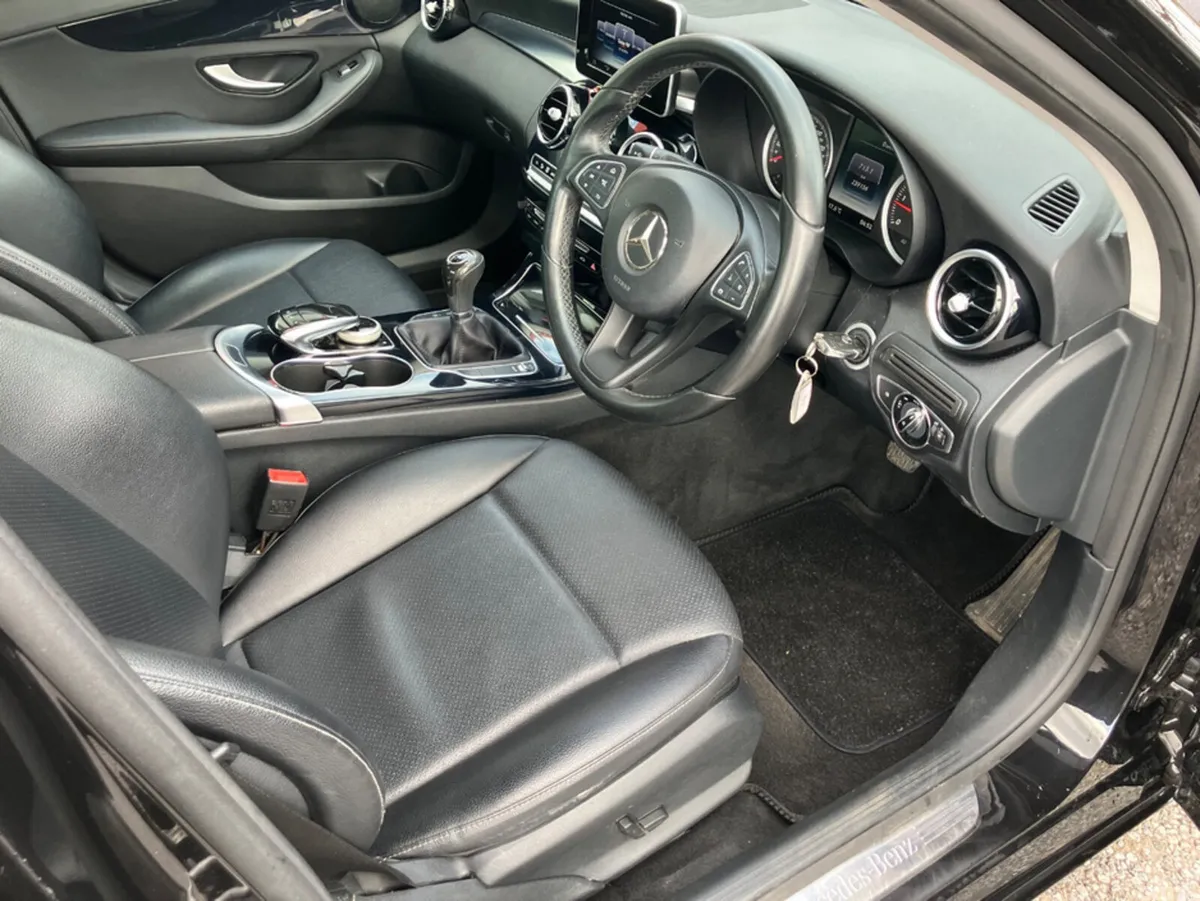 Mercedes-Benz C-Class Saloon, Diesel, 2015, Black