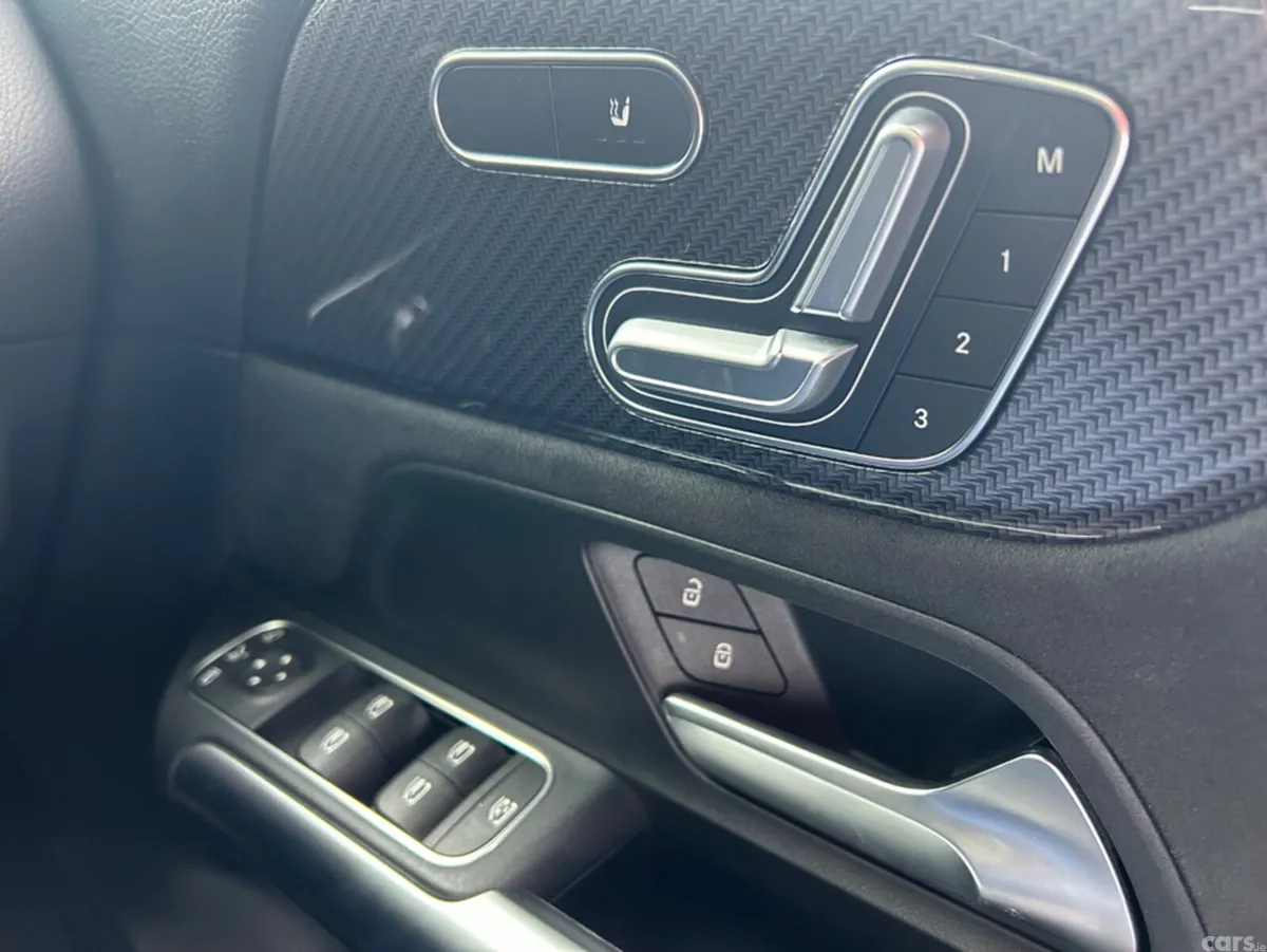 Mercedes-Benz B-Class Hatchback, Petrol, 2021, Black