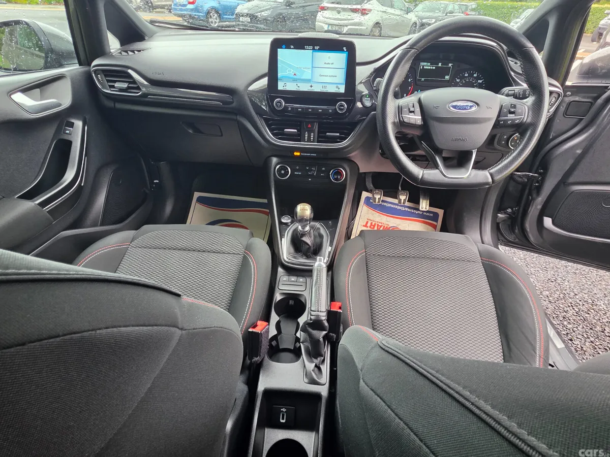 Ford Fiesta Hatchback, Petrol, 2018, Grey