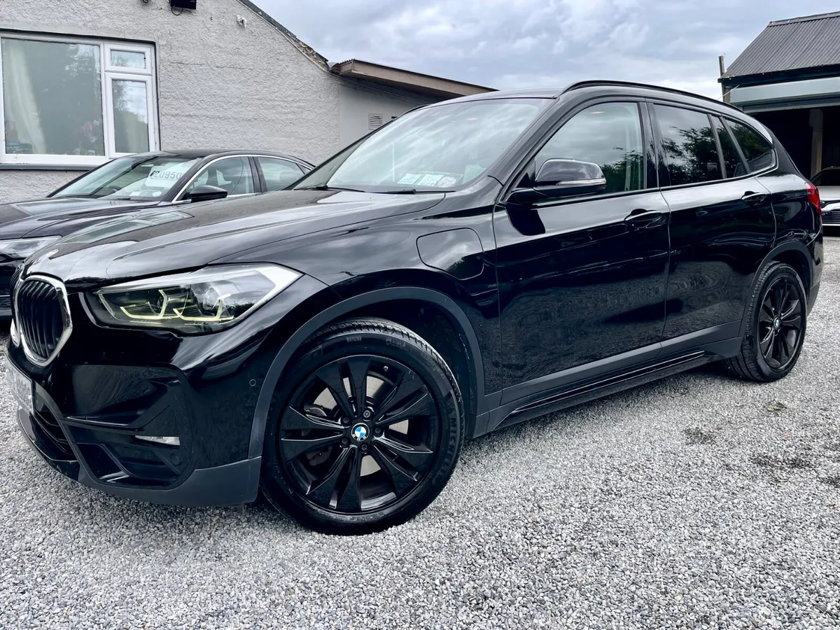 BMW X1 Estate, Petrol Plug-in Hybrid, 2021, Black