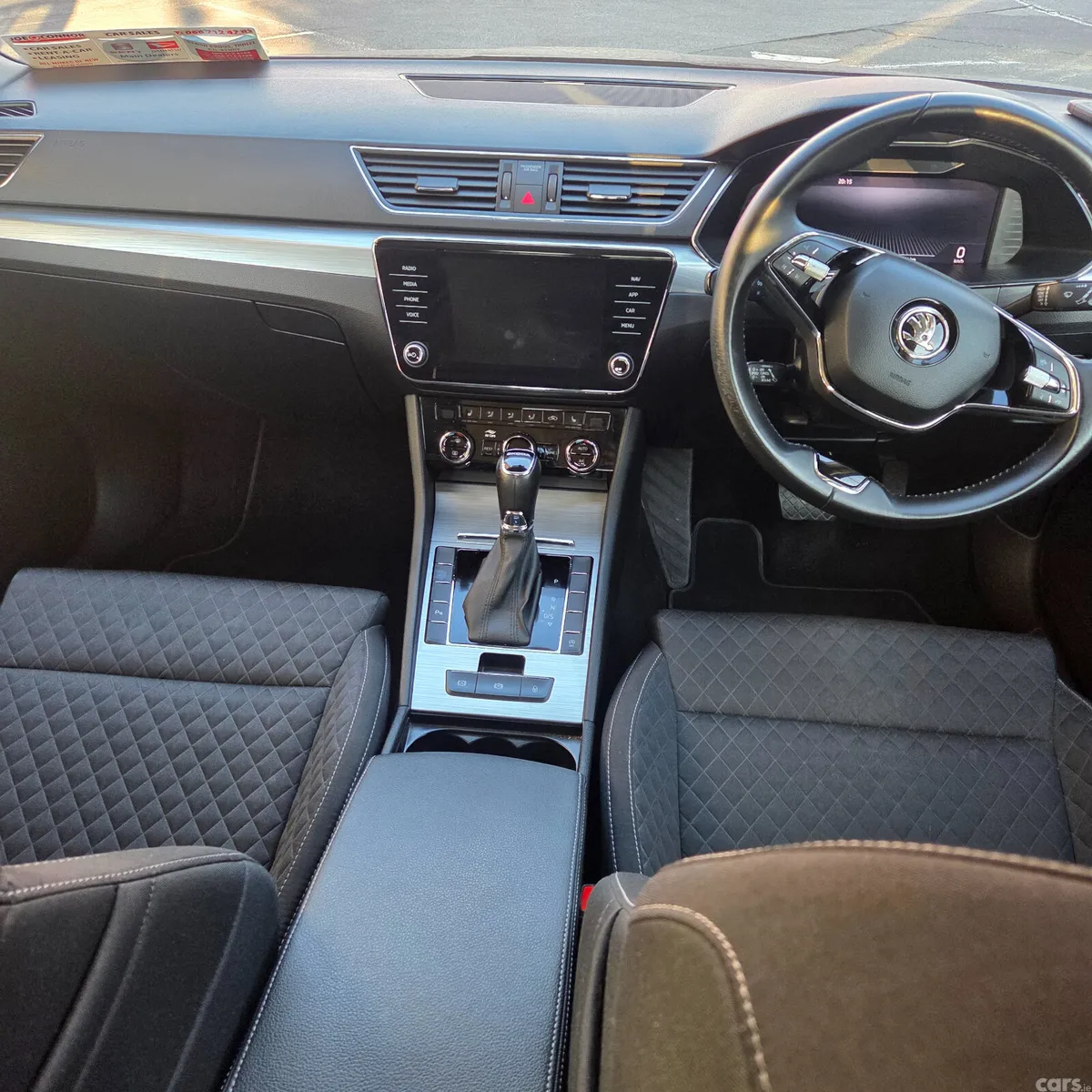 Skoda Superb Saloon, Diesel, 2023, Grey