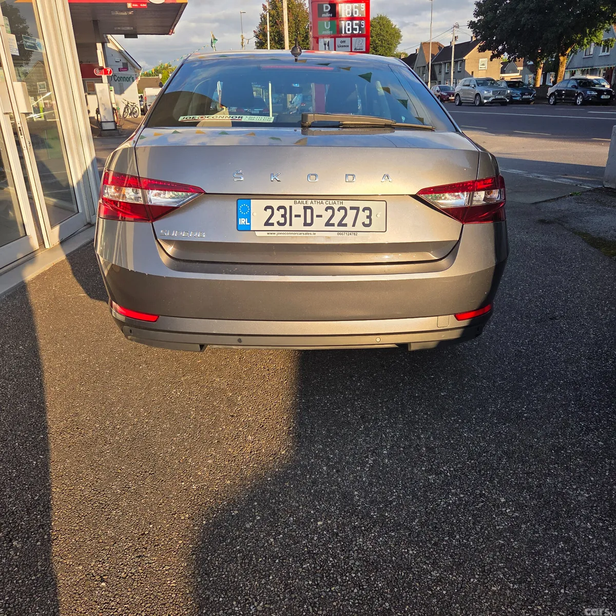 Skoda Superb Saloon, Diesel, 2023, Grey