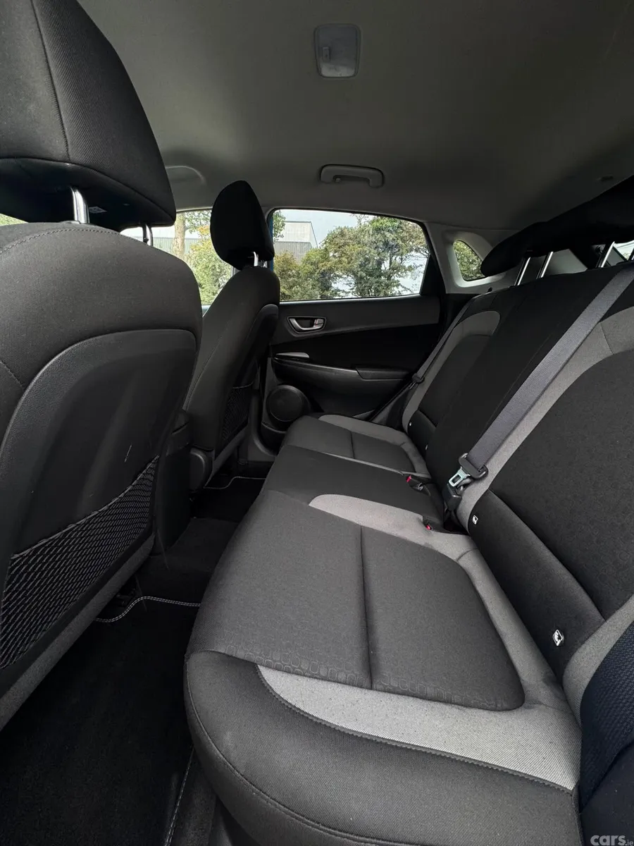 Hyundai KONA MPV, Petrol, 2018, Blue