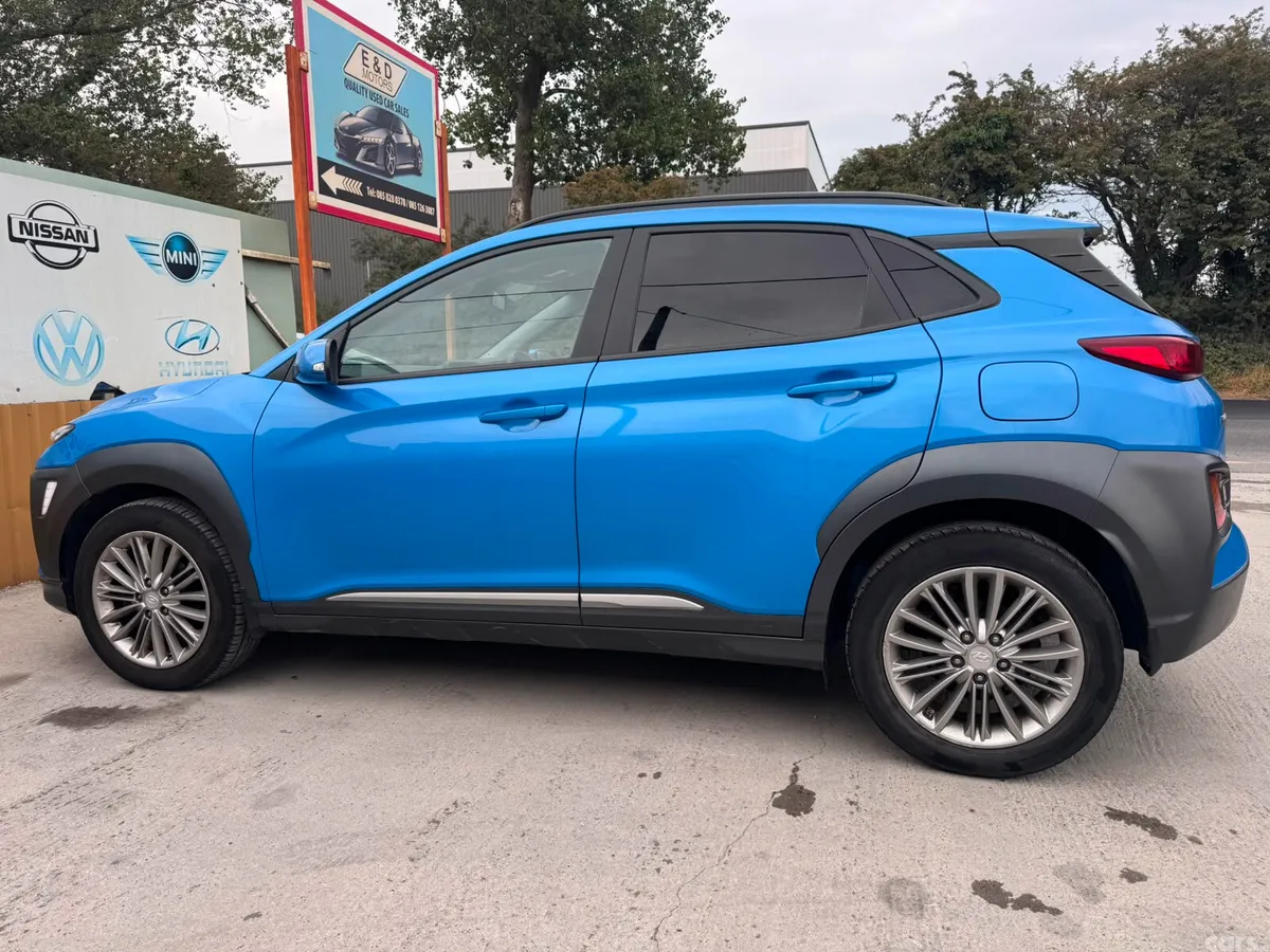 Hyundai KONA MPV, Petrol, 2018, Blue
