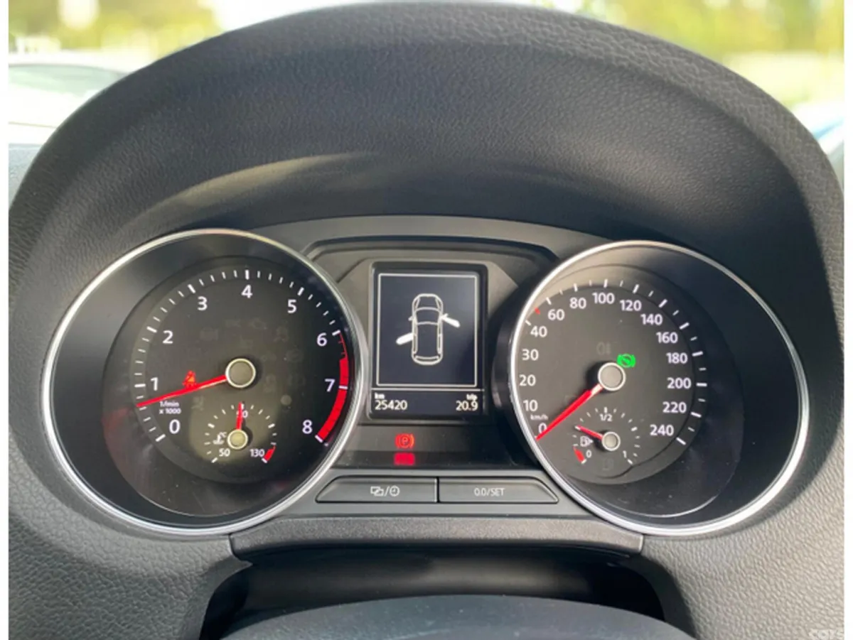 Volkswagen Polo Hatchback, Petrol, 2017, Orange