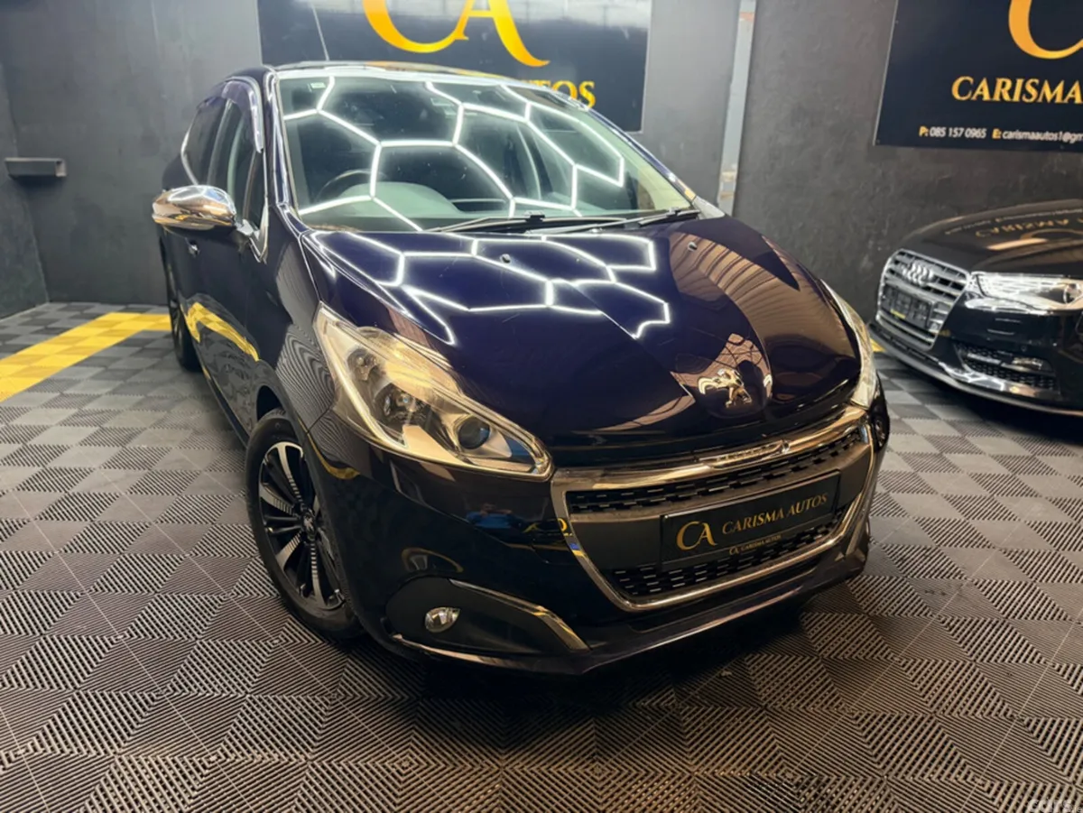 Peugeot 208 Hatchback, Petrol, 2017, Purple