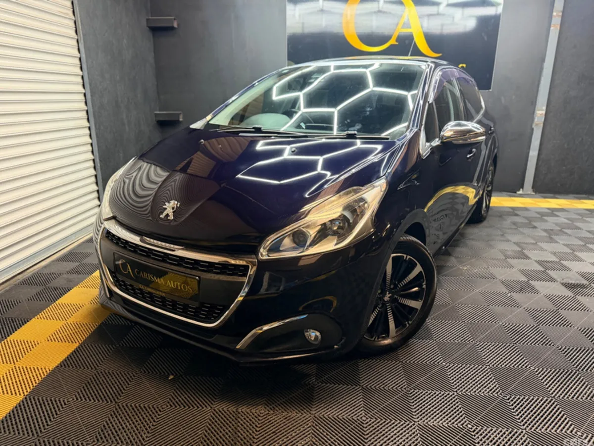 Peugeot 208 Hatchback, Petrol, 2017, Purple