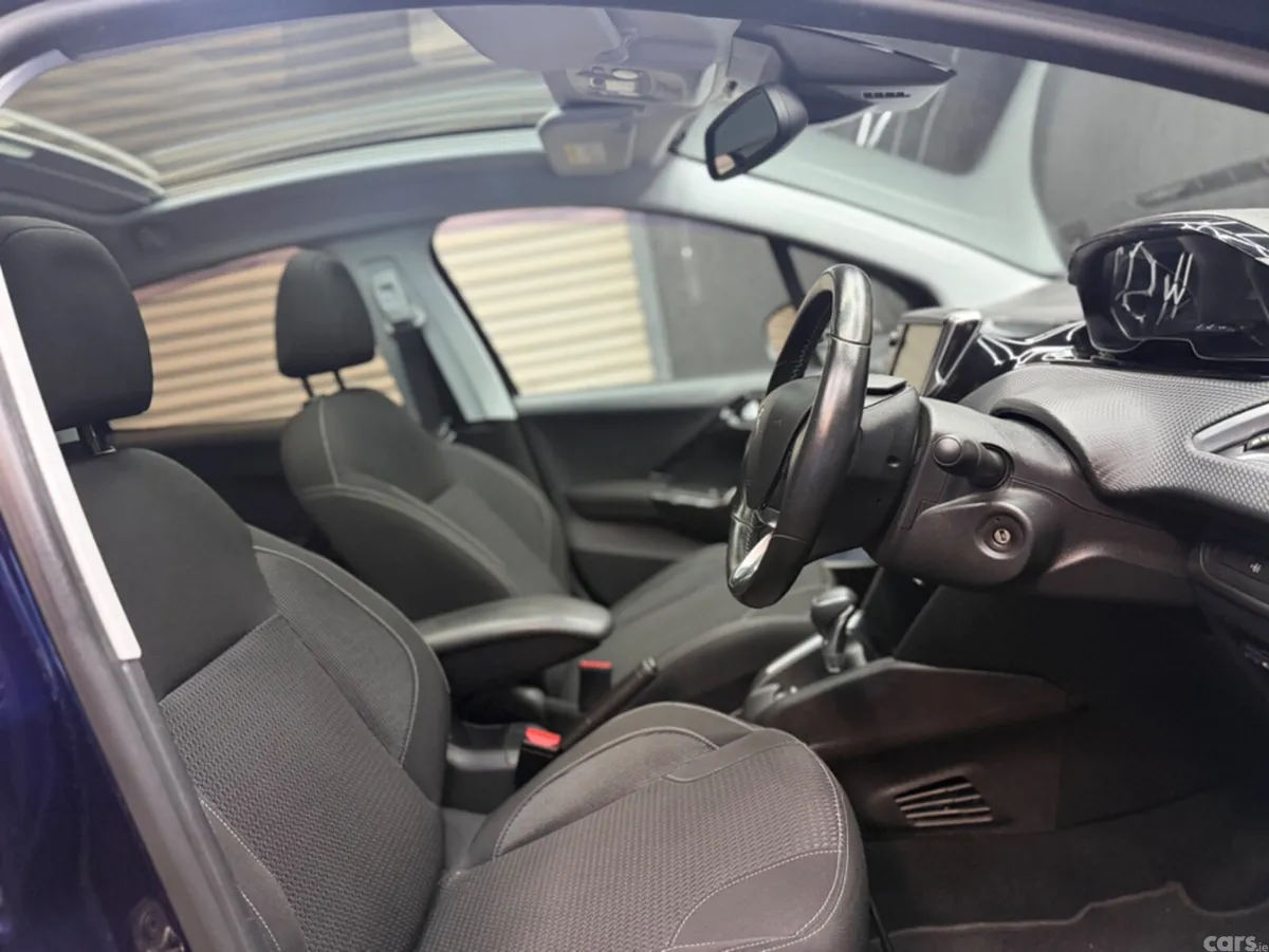 Peugeot 208 Hatchback, Petrol, 2017, Purple