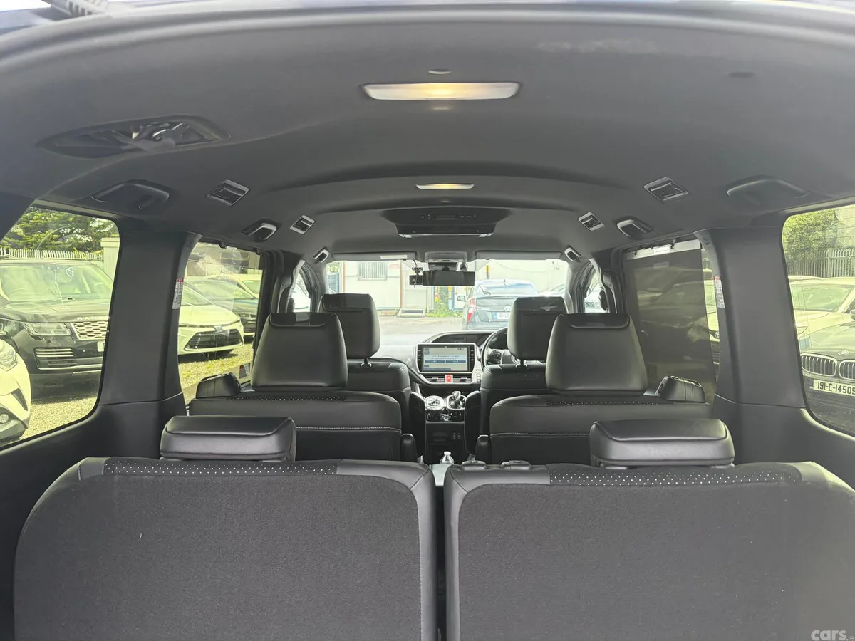 Toyota Voxy MPV, Petrol Hybrid, 2021, Blue