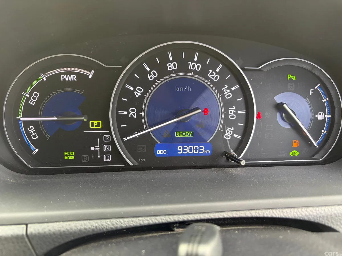 Toyota Voxy MPV, Petrol Hybrid, 2021, Blue