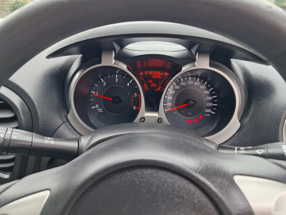 Nissan Juke SUV, Diesel, 2017, White