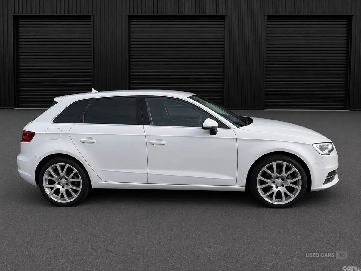 Audi A3 , Petrol, 2014, White