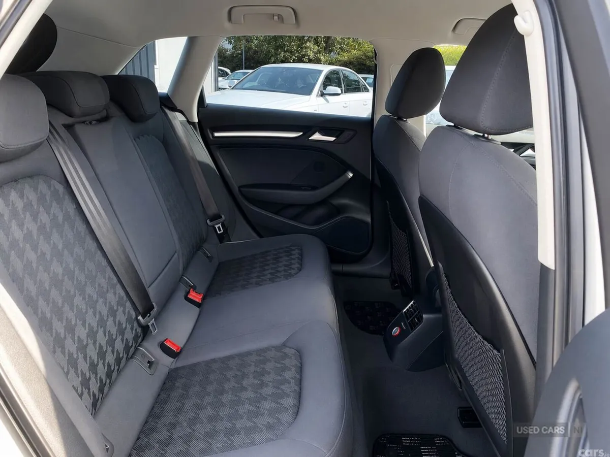 Audi A3 , Petrol, 2014, White