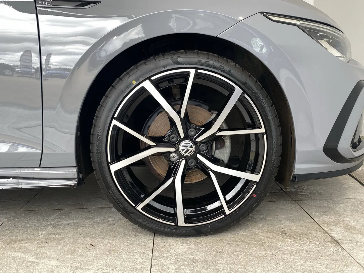 Volkswagen Golf Hatchback, Petrol Hybrid, 2022, Grey