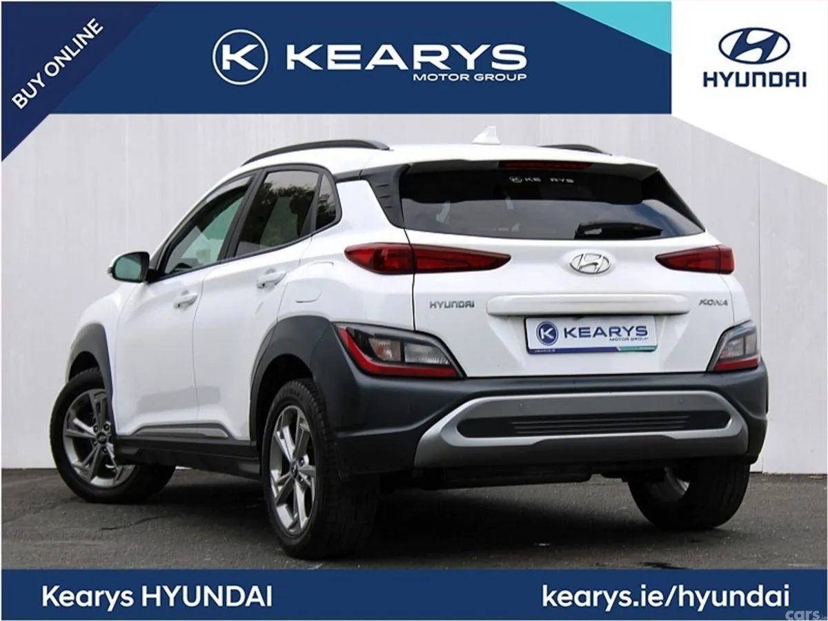 Hyundai KONA MPV, Petrol, 2023, White