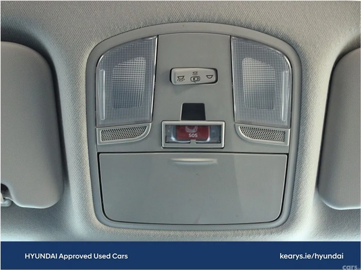 Hyundai KONA MPV, Petrol, 2023, White