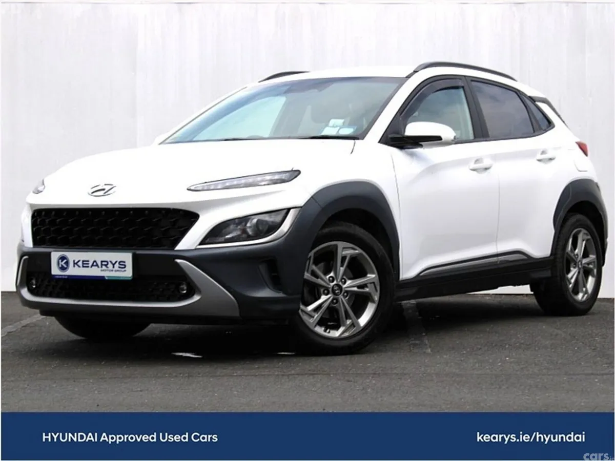 Hyundai KONA MPV, Petrol, 2023, White