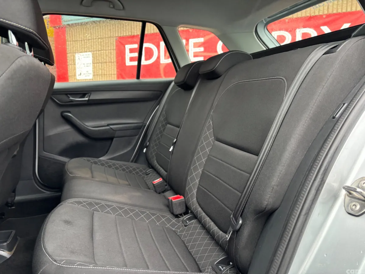 Skoda Fabia Estate, Petrol, 2015, Silver