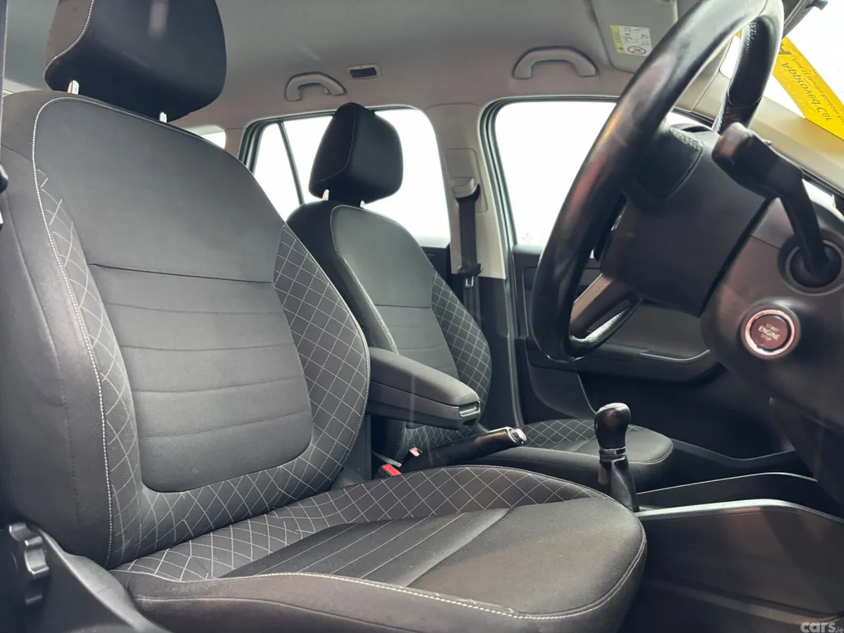 Skoda Fabia Estate, Petrol, 2015, Silver