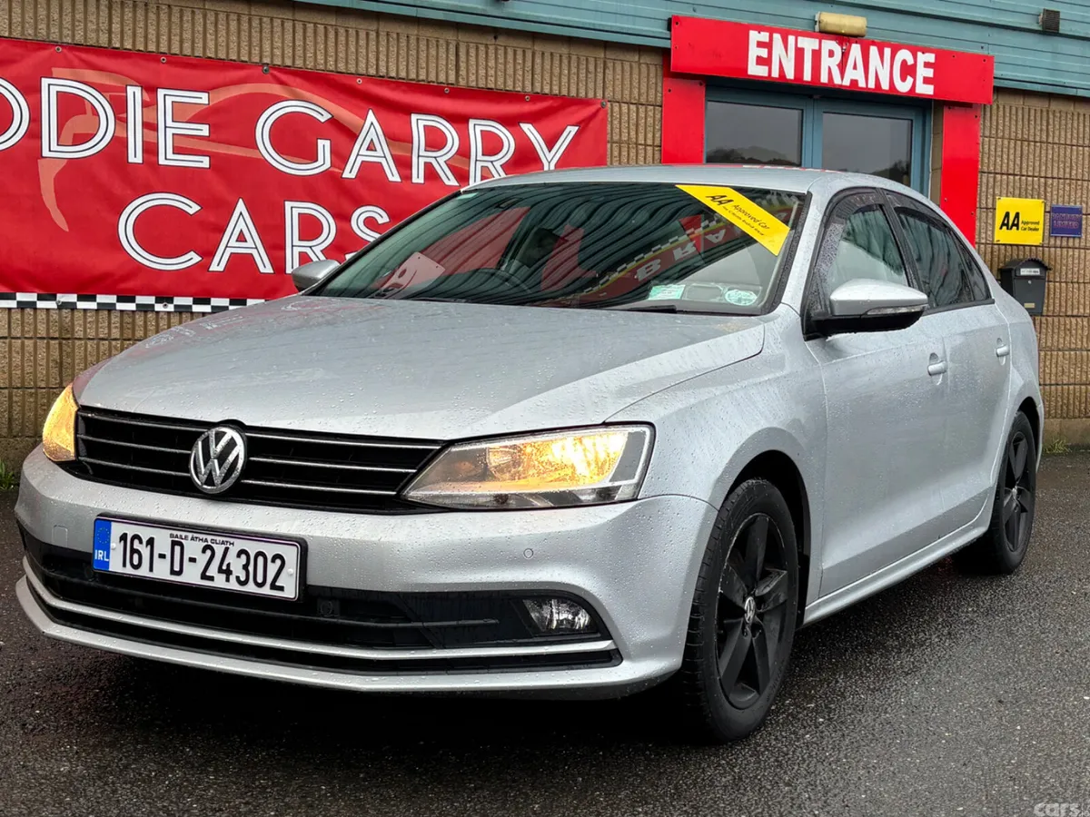 Volkswagen Jetta Saloon, Diesel, 2016, Silver
