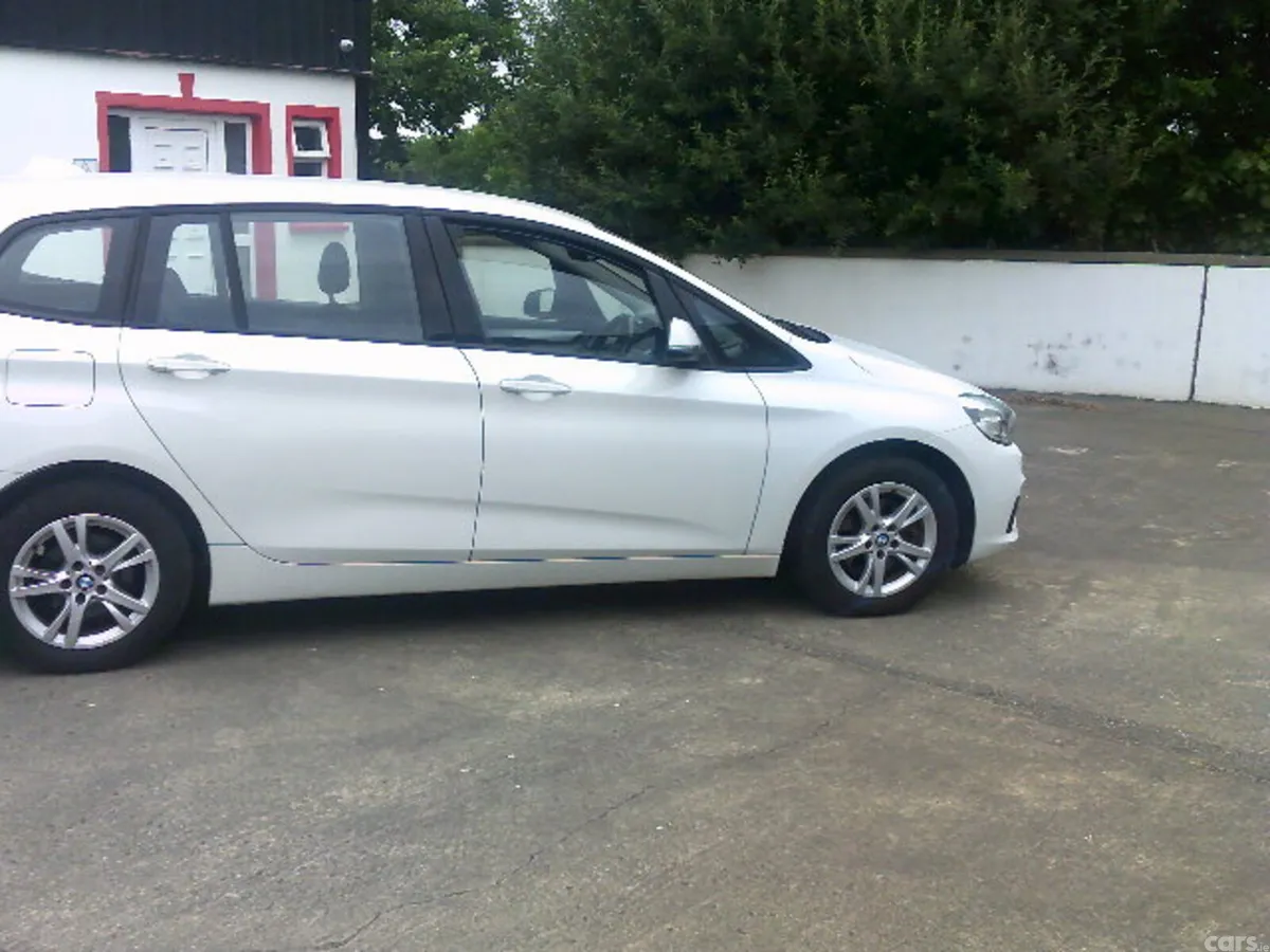BMW 2-Series Estate, Petrol, 2016, White