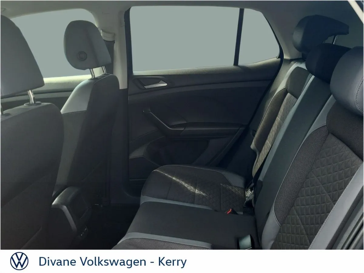 Volkswagen T-Cross SUV, Petrol, 2023, Blue