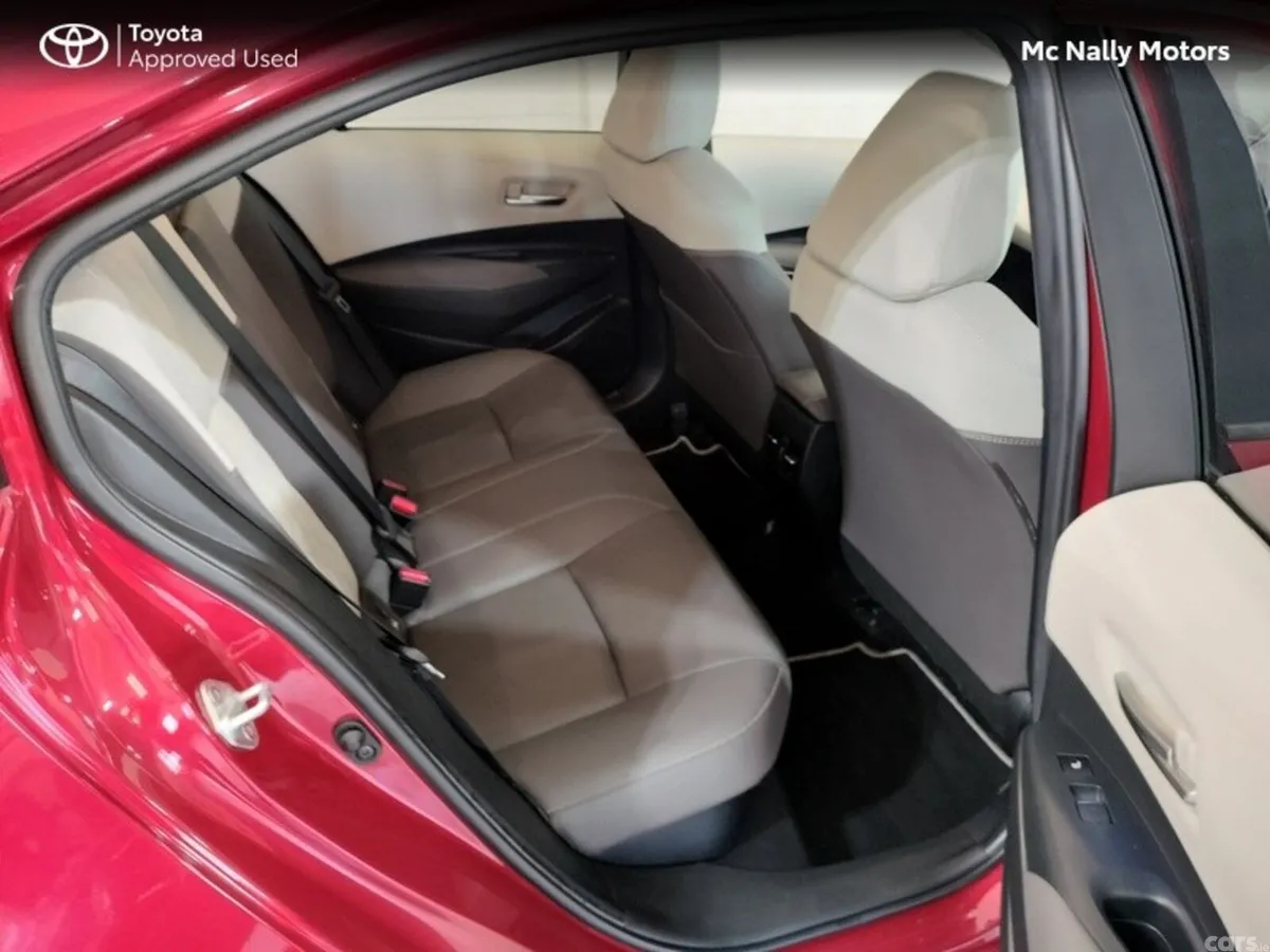 Toyota Corolla Saloon, Petrol Hybrid, 2020, Red