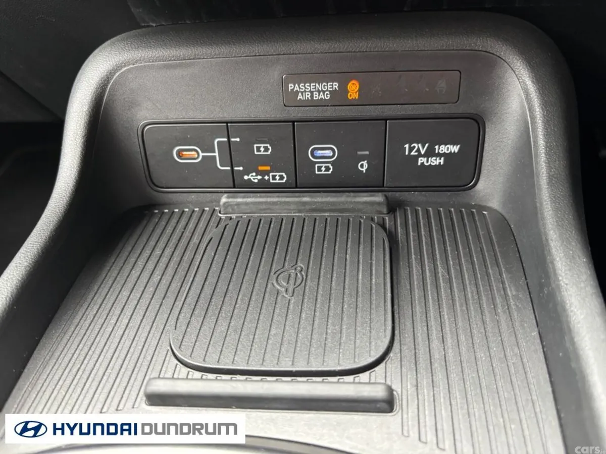 Hyundai KONA MPV, Petrol, 2023, Black