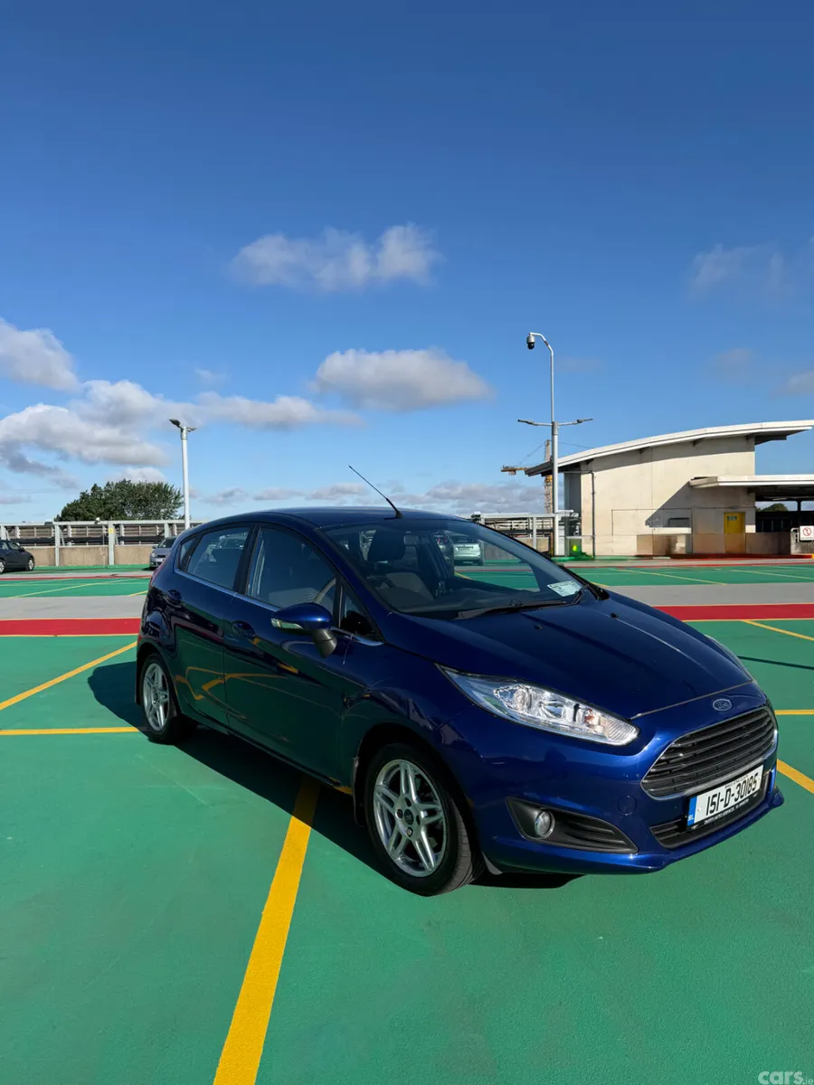 Ford Fiesta Hatchback, Petrol, 2015, Blue