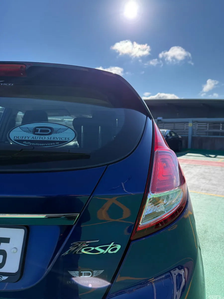 Ford Fiesta Hatchback, Petrol, 2015, Blue