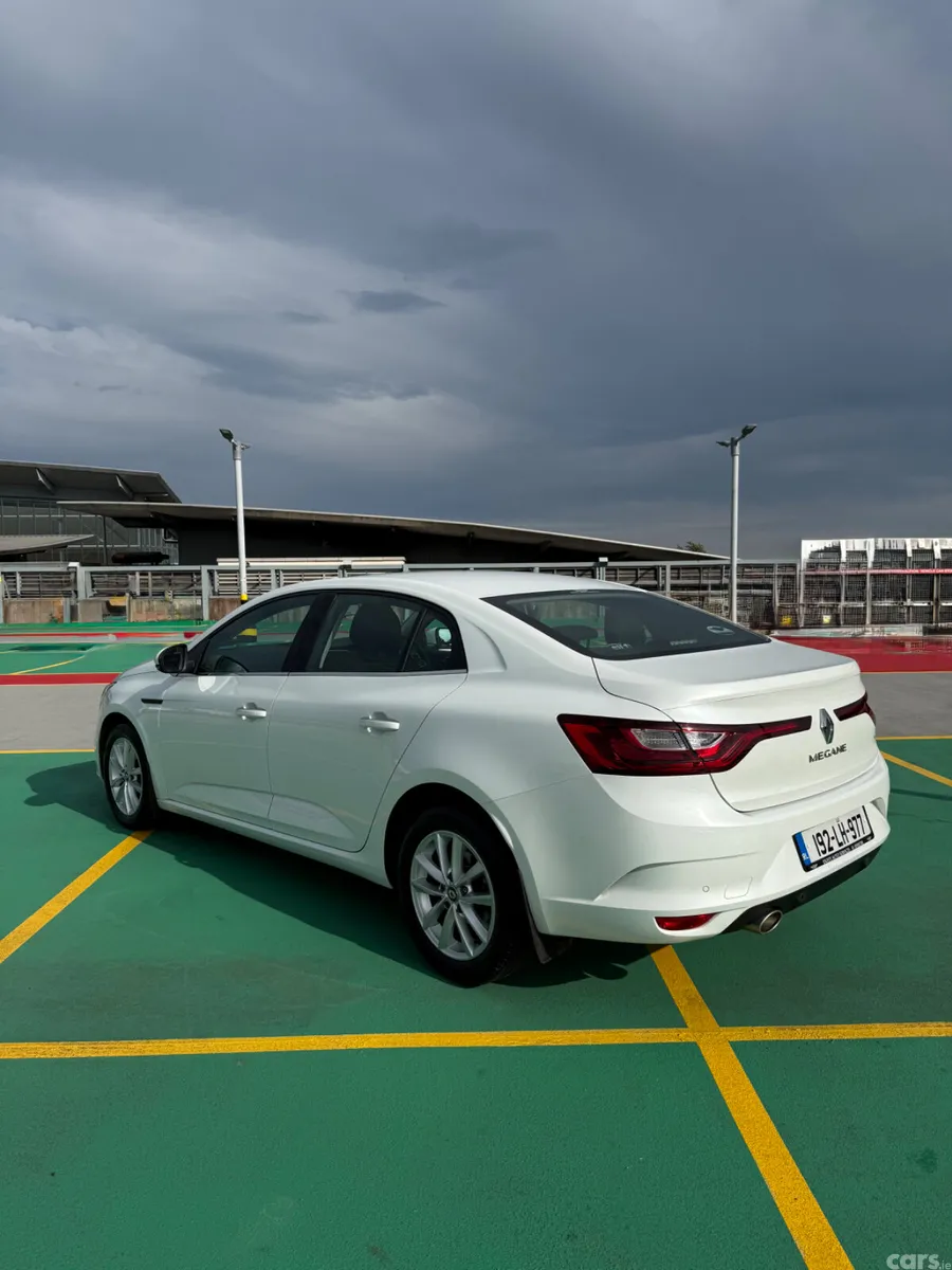 Renault Megane Saloon, Petrol, 2019, White