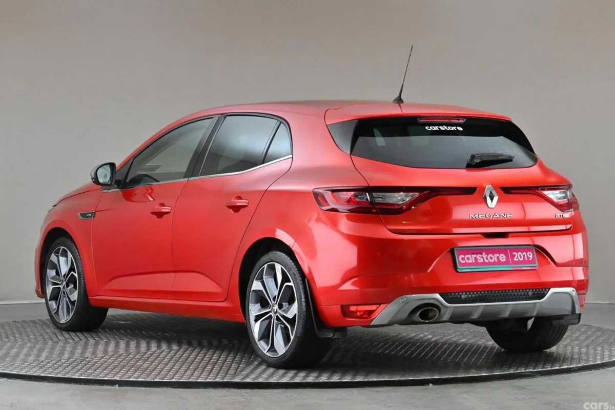 Renault Megane Hatchback, Petrol, 2019, Red
