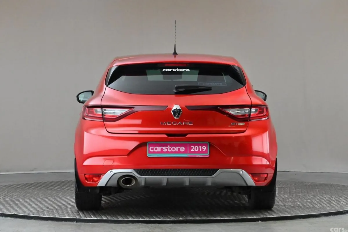 Renault Megane Hatchback, Petrol, 2019, Red