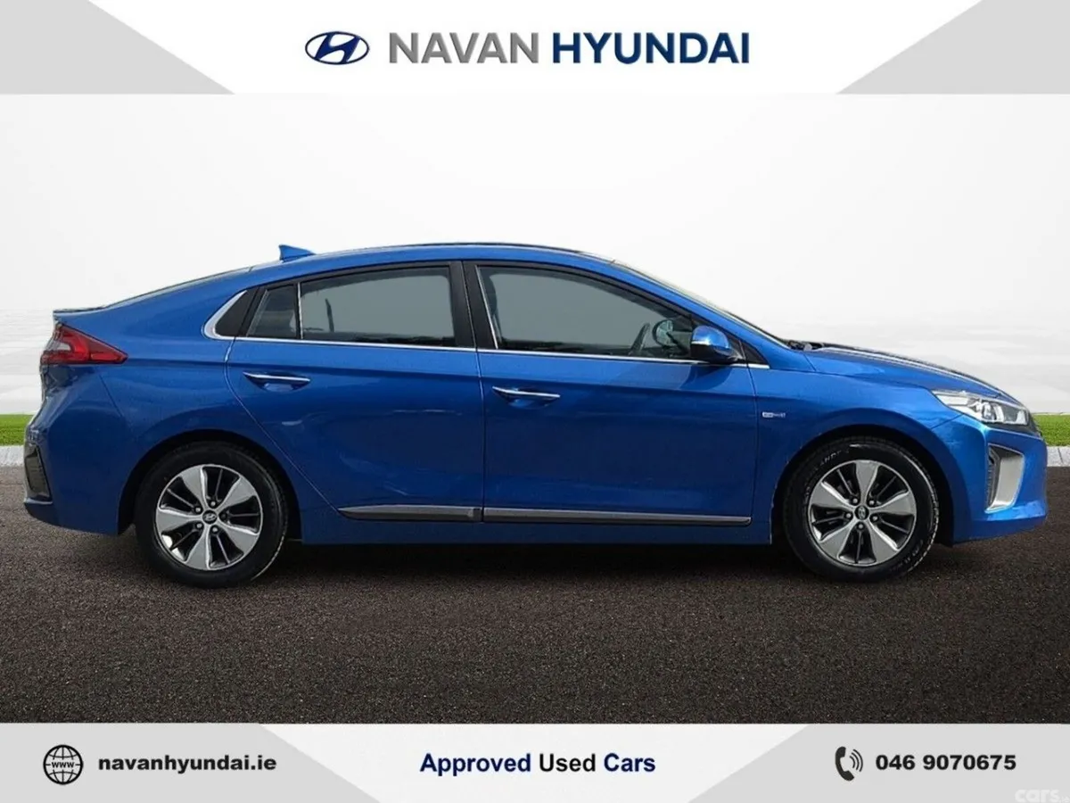 Hyundai IONIQ Hatchback, Petrol Plug-in Hybrid, 2018, Blue