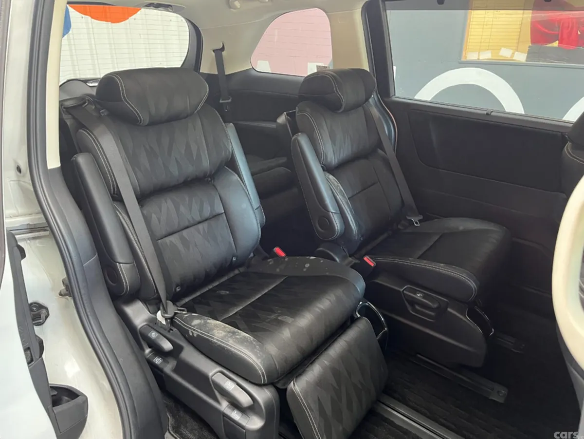 Honda Odyssey MPV, Petrol Hybrid, 2019, White