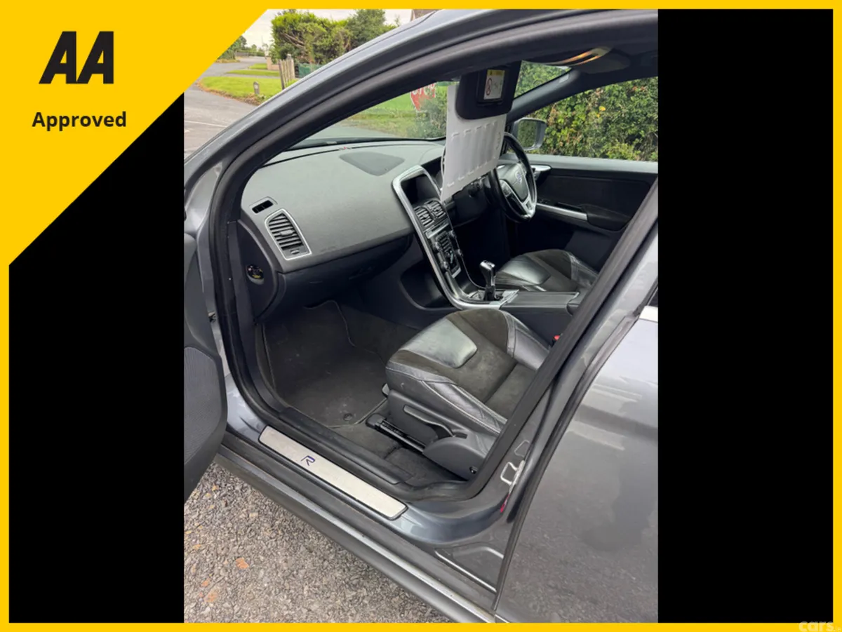 Volvo XC60 Estate, Diesel, 2017, Grey