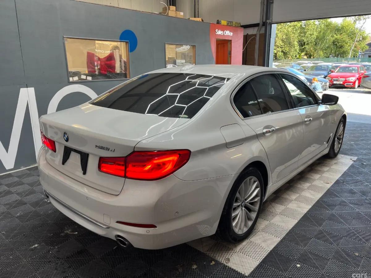 BMW 5-Series Saloon, Diesel, 2017, White