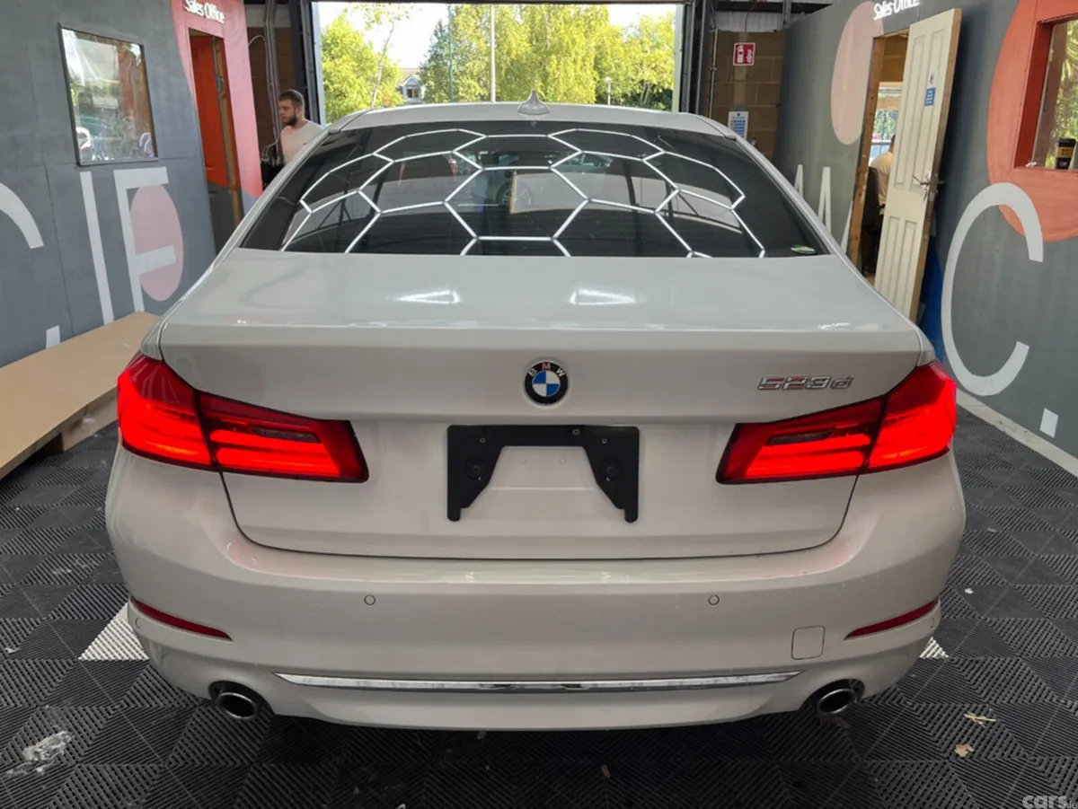 BMW 5-Series Saloon, Diesel, 2017, White