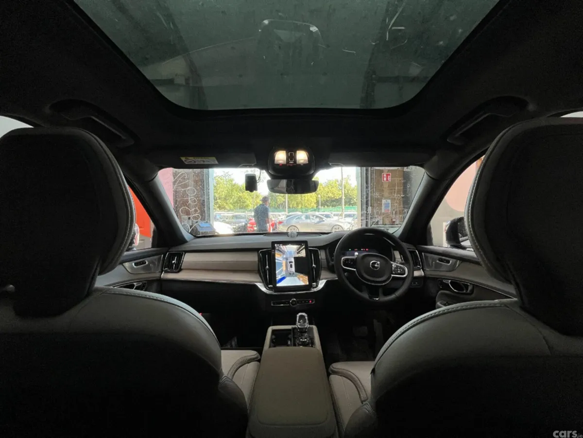 Volvo XC90 SUV, Petrol Plug-in Hybrid, 2025, White